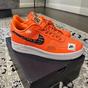 Men’s Air Force 1 ‘07 “Just Do It” Total Orange